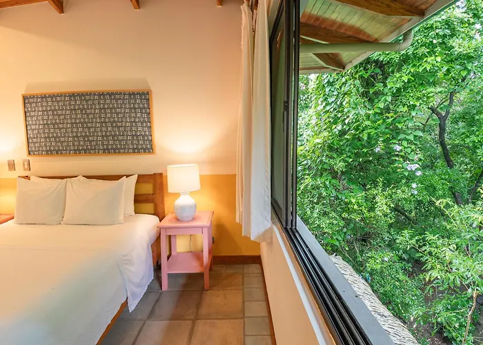 Olas Verdes Hotel